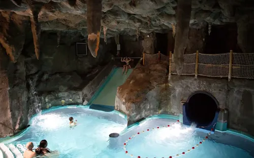 Hvidbjerg Strand Camping Resort Grotte Rutsjebane