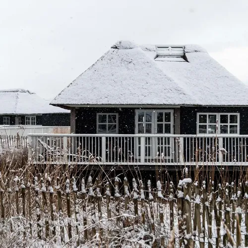 Hvidbjerg Strand Camping Resort Fiskerhus Udsigt Vinter Siv