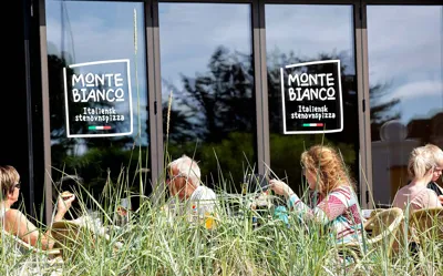 Hvidbjerg Strand Camping Resort Pizzeria Monte Bianco Facade