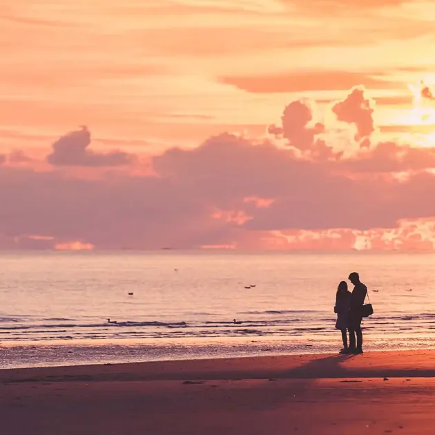 Hvidbjerg Strand Camping Resort Strand Solnedgang Par