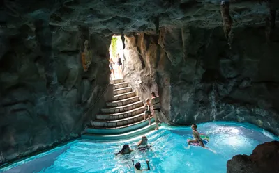 Hvidbjerg Strand Camping Resort Badeland Grotte