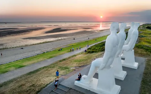 Hvidbjerg Strand Camping Resort Esbjerg Mennesket Ved Havet